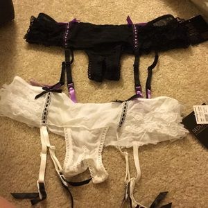 Crotchless garter belts never worn! Tags on!